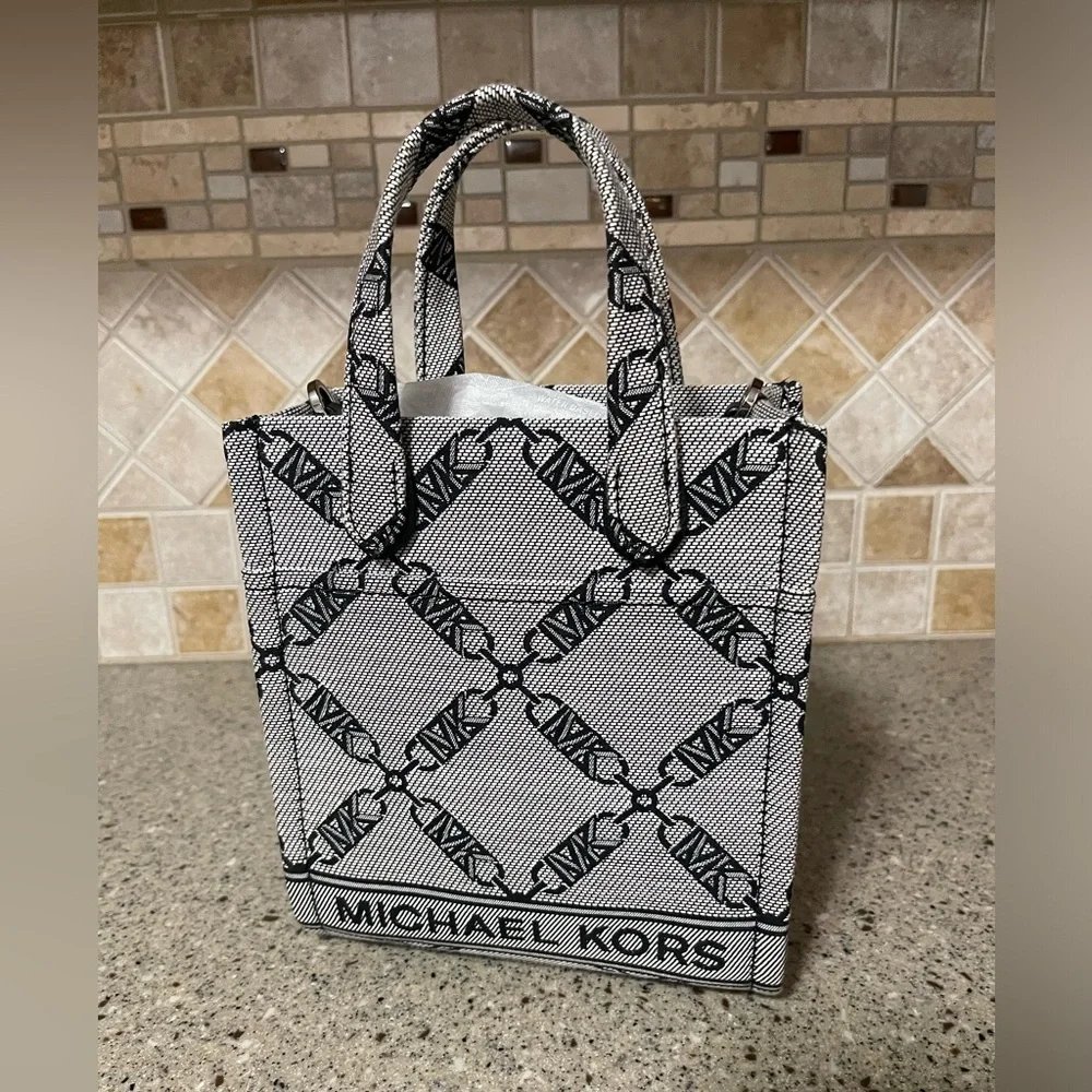 NWT Michael Kors Gigi Extra Small Jacquard Tote Bag 32F3S3GC4J - Picture 4 of 8